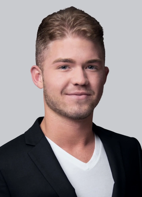 Portrait of Dylan Blake, Licensed Real Estate Advisor